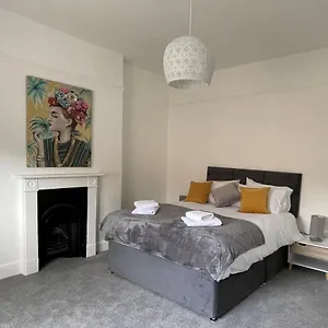 Winchcombe Street Apartment Cheltenham